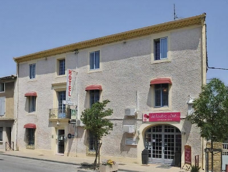 Photo of Buildings in Entraigues-sur-la-Sorgue