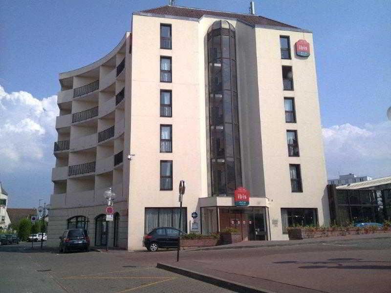 Photo of Buildings in Saint-Gratien