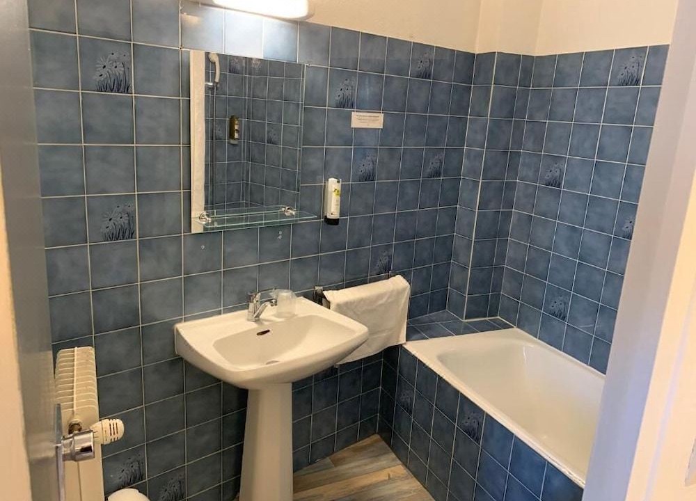 Photo of Bathroom in Entraigues-sur-la-Sorgue