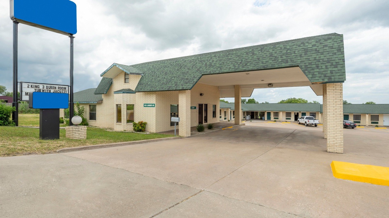 Photo of Buildings in Three Rivers