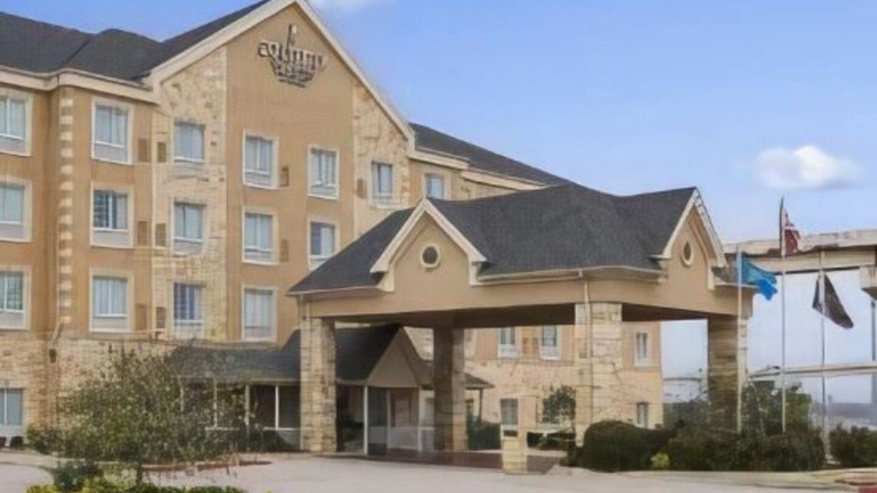 Photo of Buildings in Quail Creek