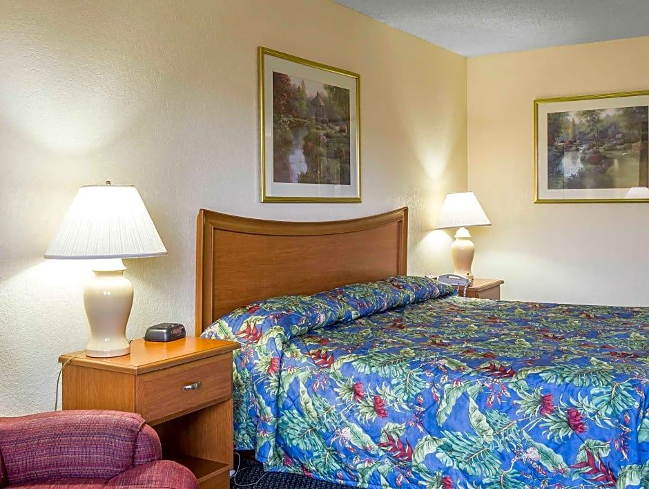 Photo of Bedroom in Boys Ranch