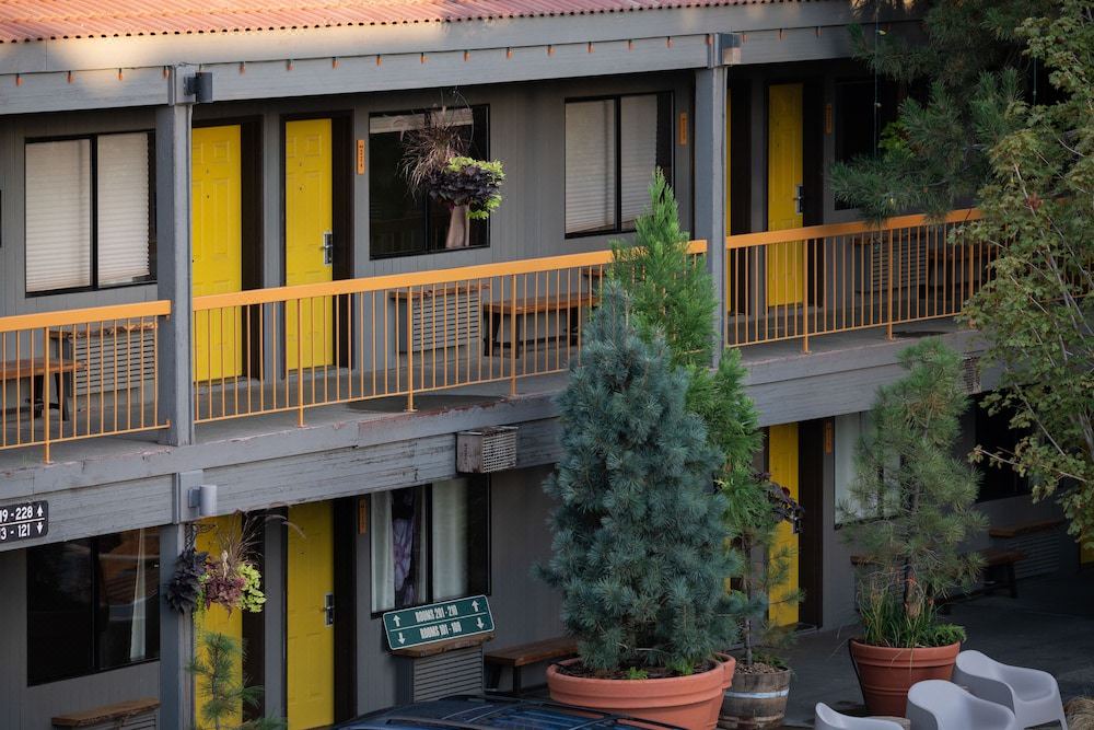 Photo of Buildings in Orchard District