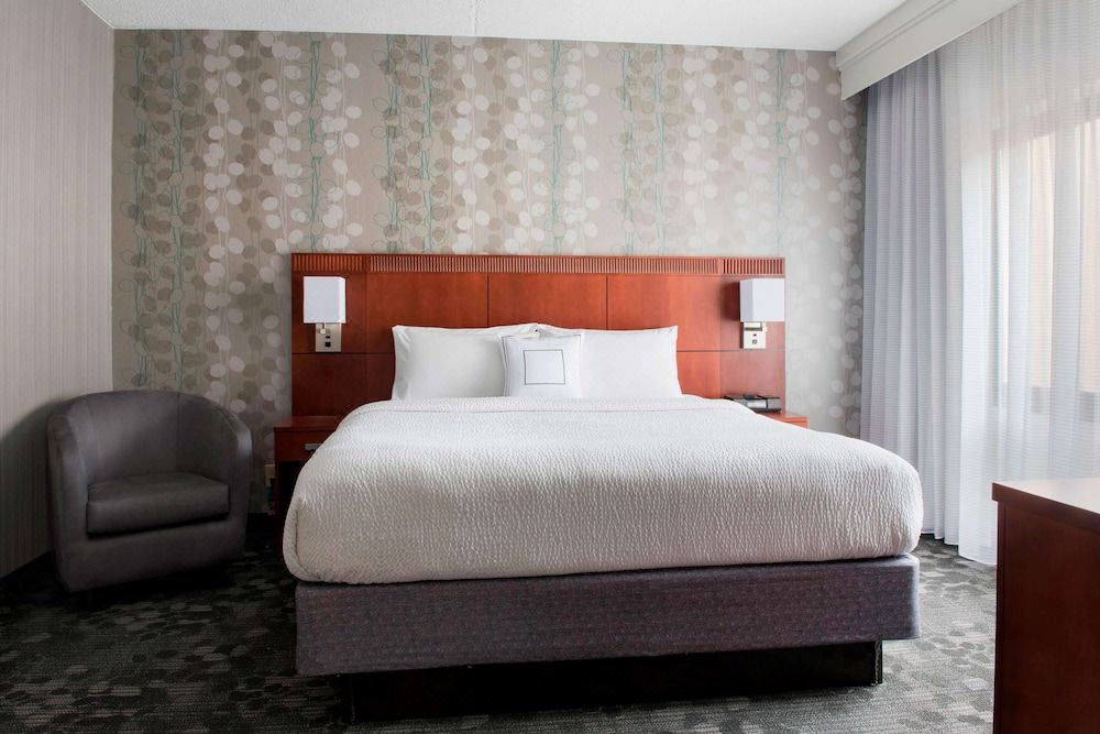 Photo of Bedroom in Mahwah