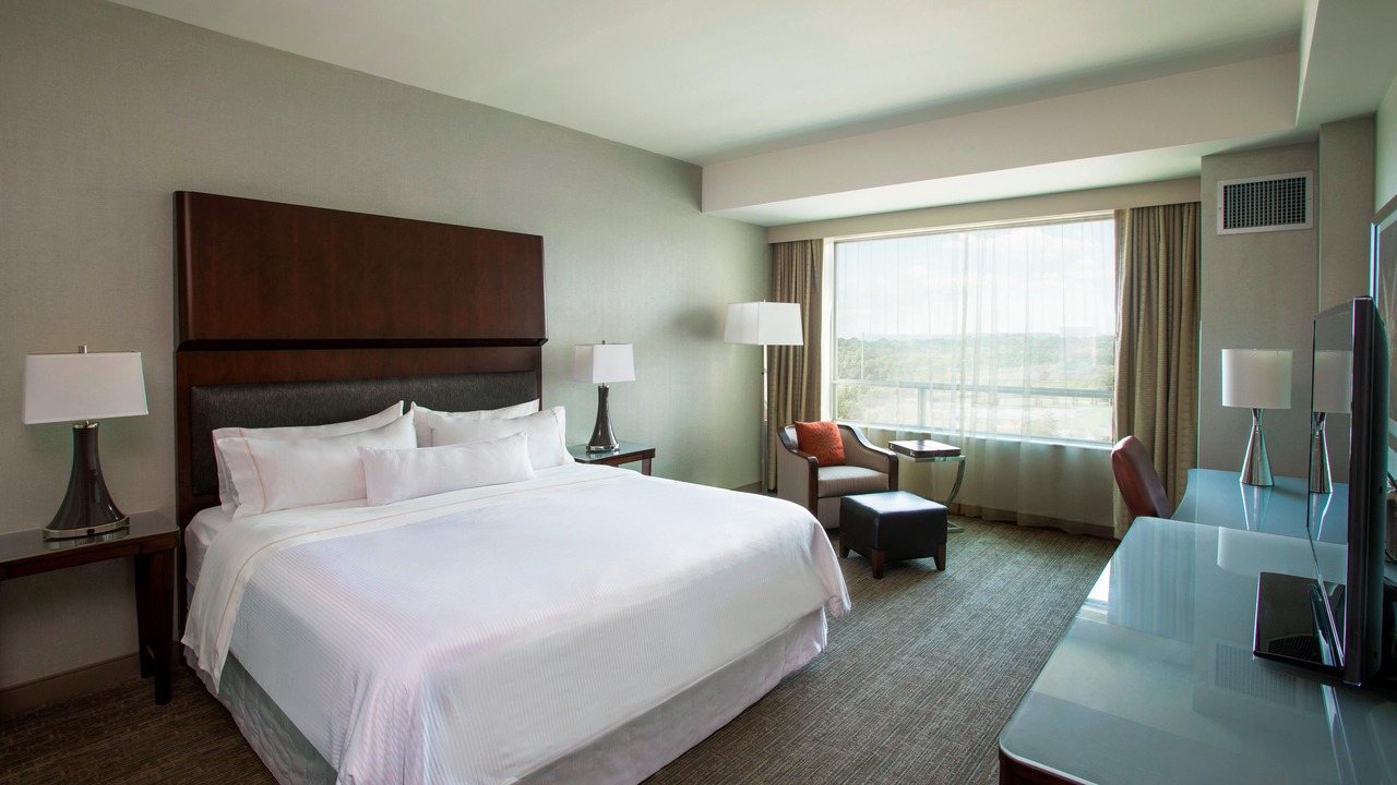 Photo of Bedroom in Riverfront