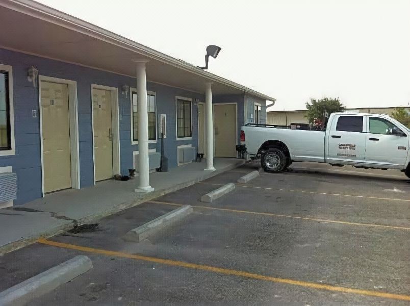 Photo of Buildings in Kenedy