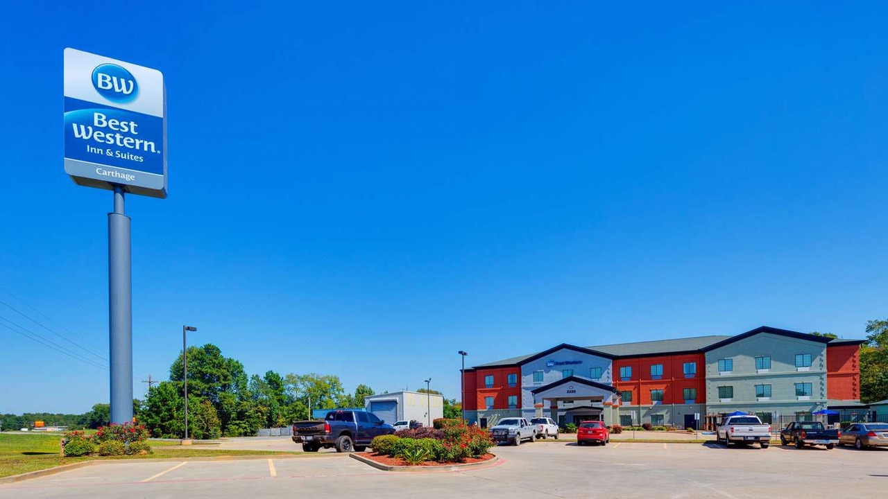 Photo of Buildings in Carthage