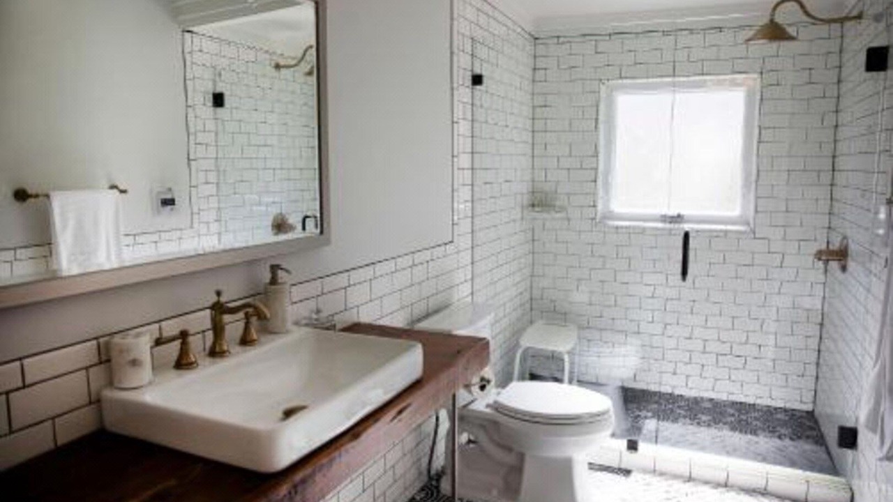 Photo of Bathroom in Auburn