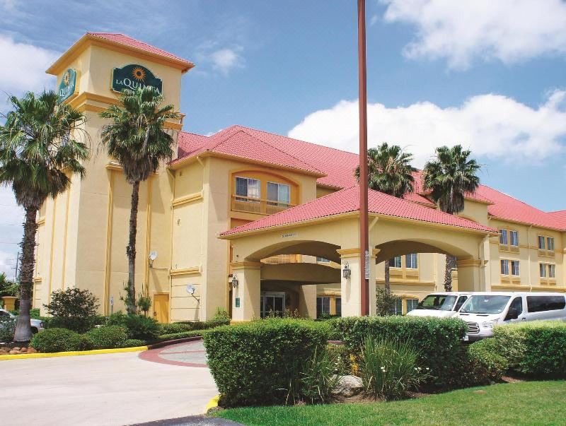 Photo of Buildings in Tomball