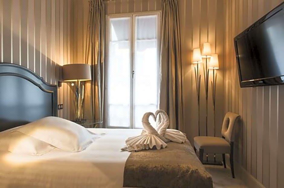 Photo of Bedroom in Evreux