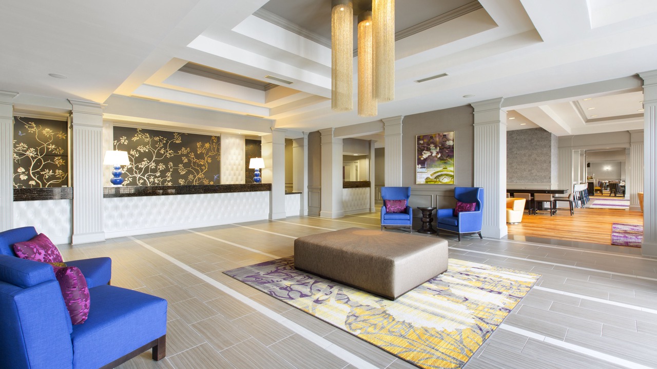 Photo of Livingroom in Historic District - North