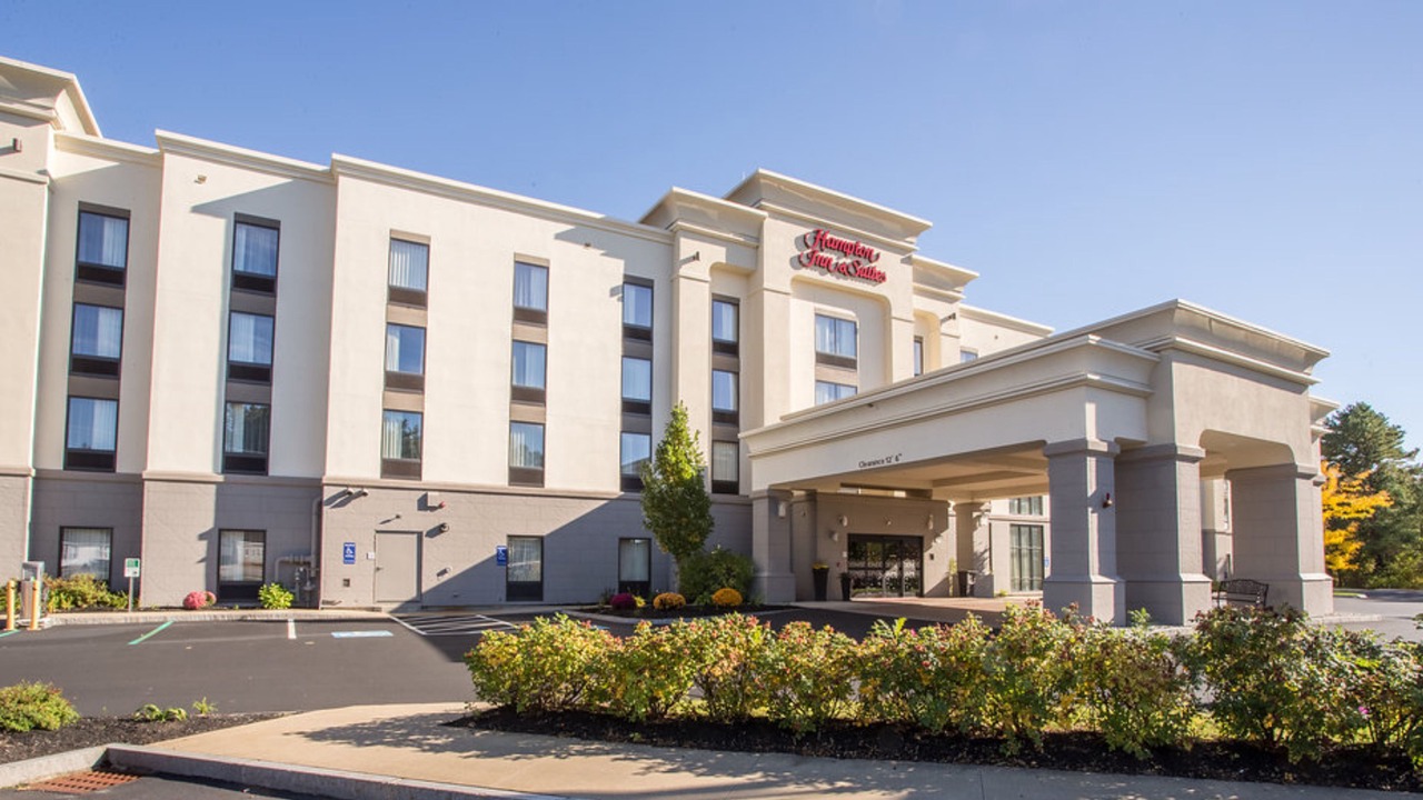 Photo of Buildings in Lochmere