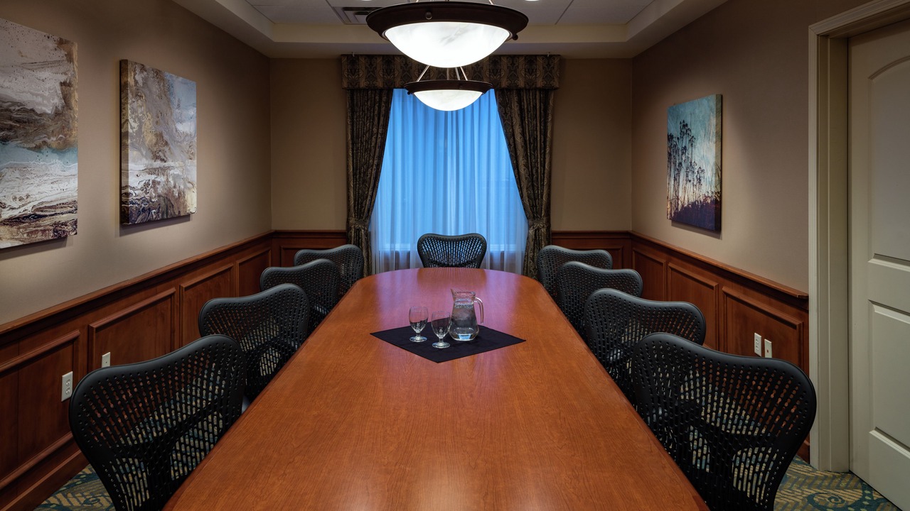 Photo of Livingroom in Tri-Cities