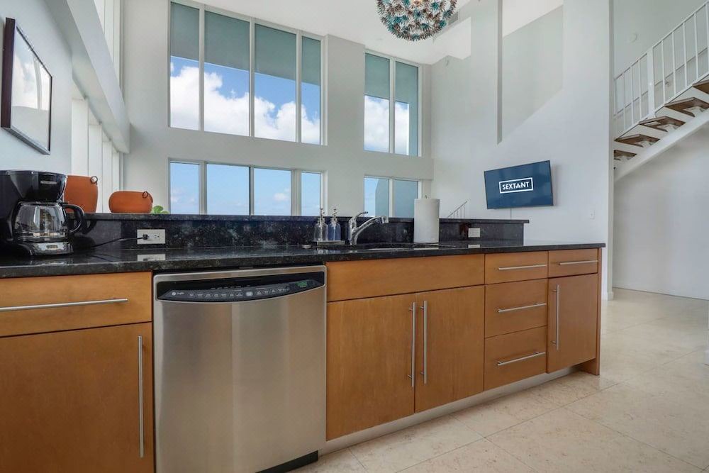 Photo of Kitchen in North Bay Village