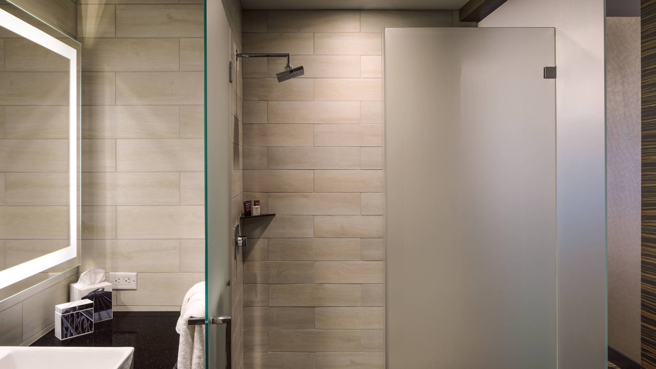 Photo of Bathroom in Gateway District