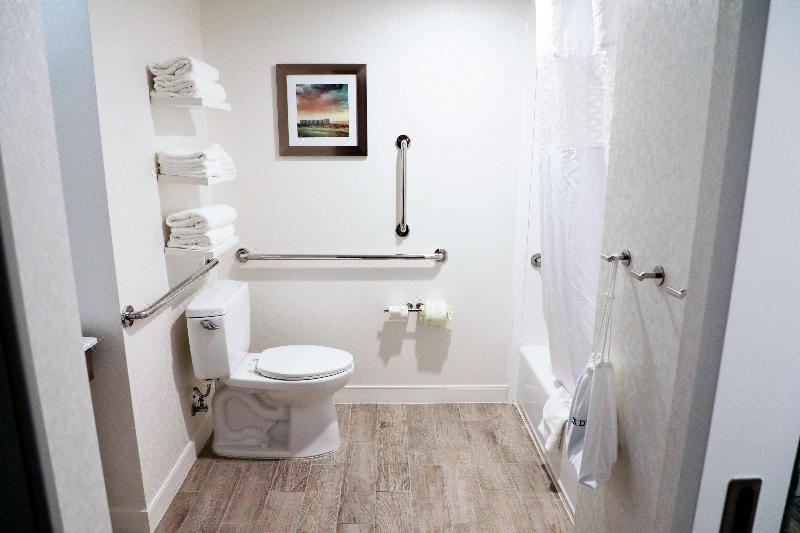Photo of Bathroom in Muskogee