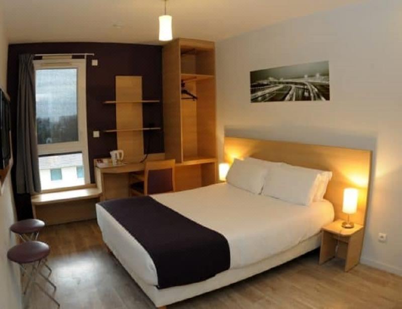 Photo of Bedroom in Saint-Priest