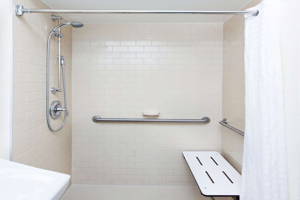Photo of Bathroom in Fossil Creek