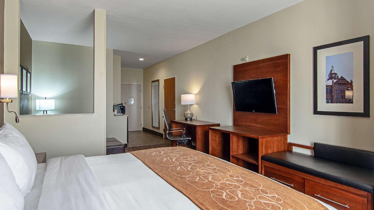 Photo of Bedroom in Northwest Dallas