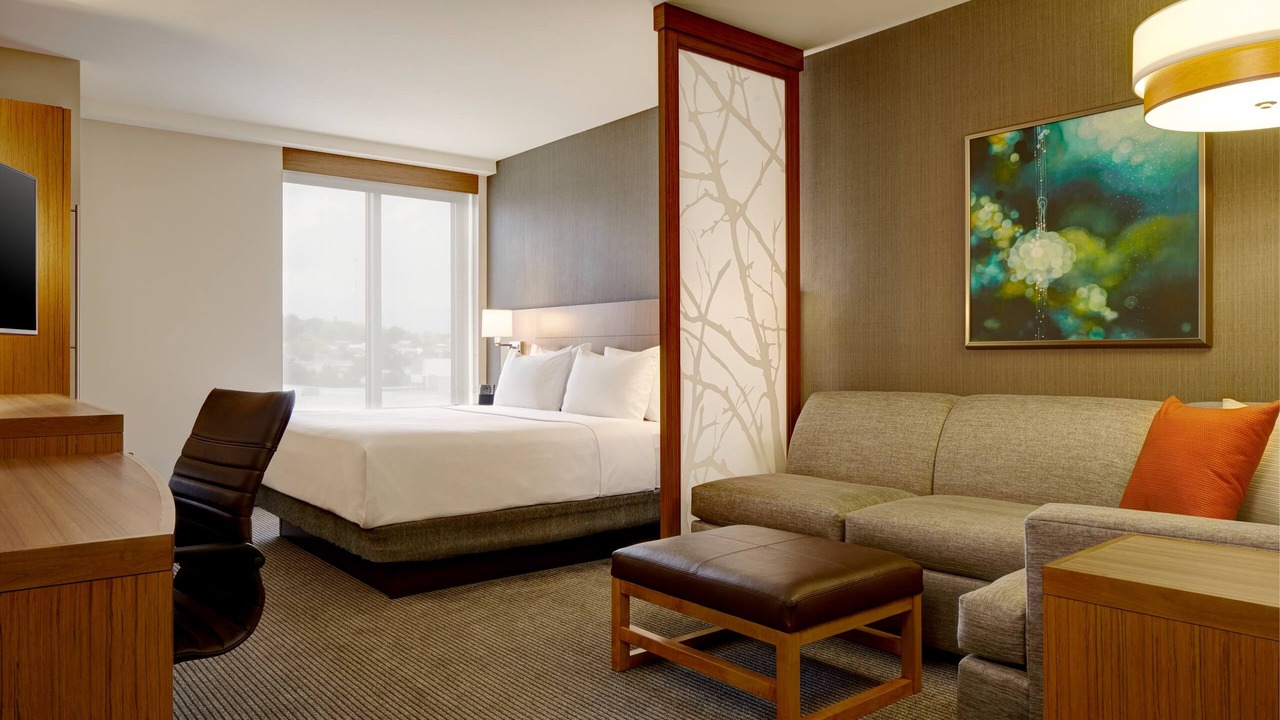 Photo of Livingroom in Southeast Yonkers