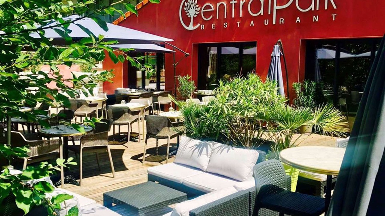 Photo of Patio Balcony in Sainte-Foy-les-Lyon