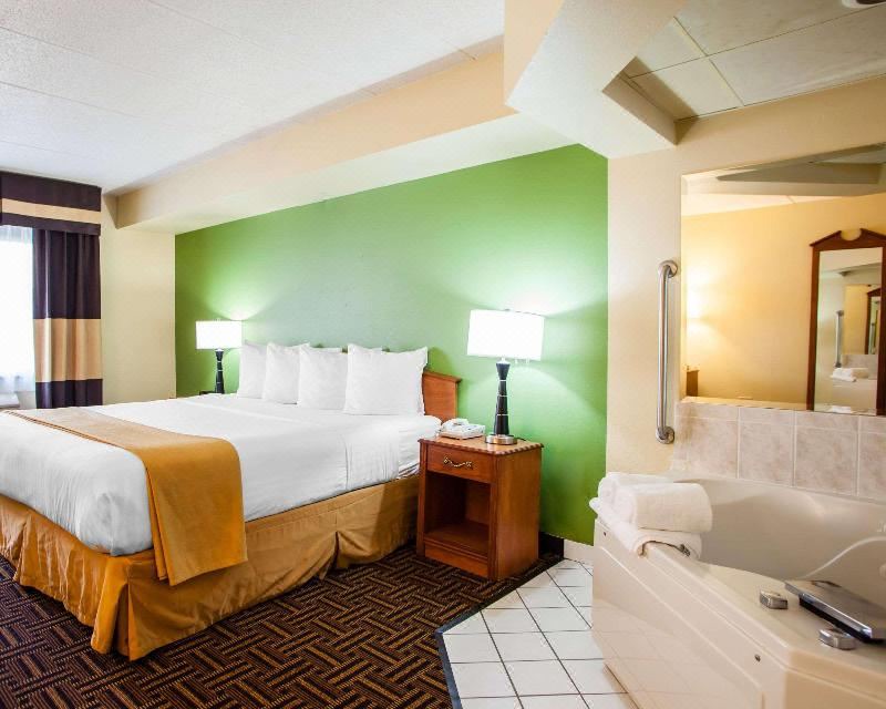 Photo of Bedroom in Bolingbrook