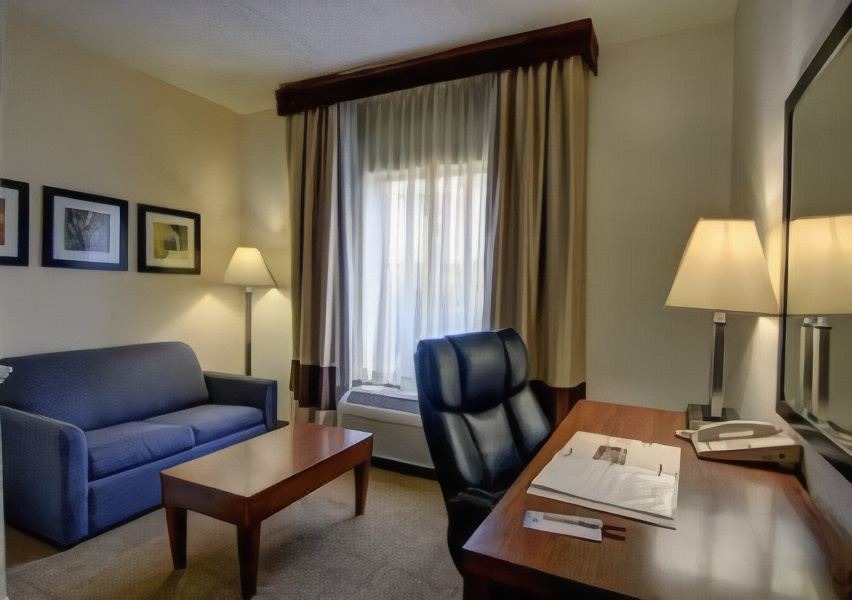 Photo of Livingroom in Cumming