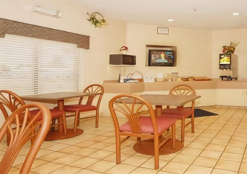 Photo of Livingroom in Salem