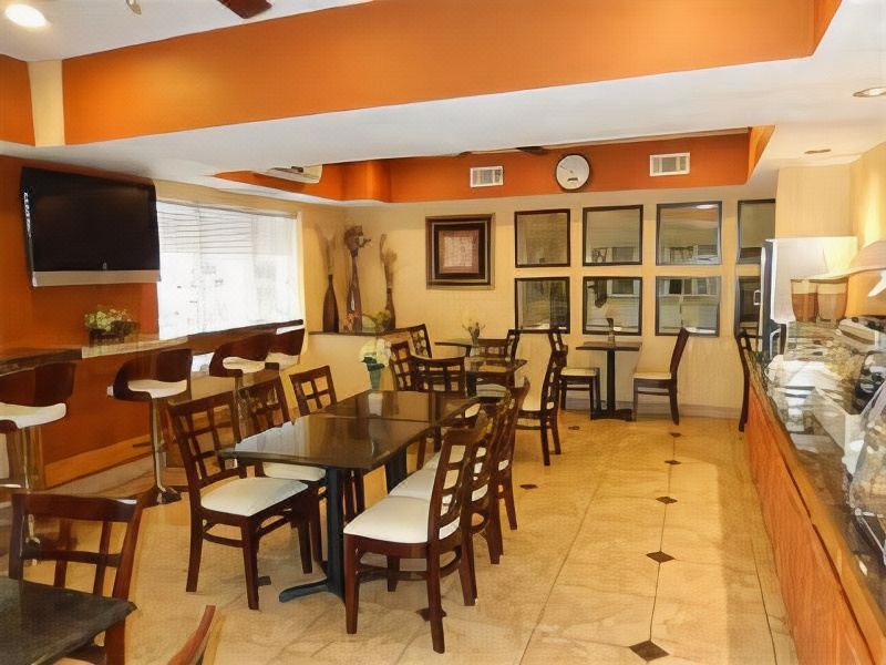 Photo of Livingroom in Rockwall