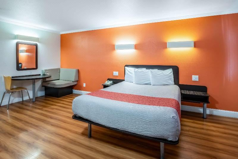 Photo of Bedroom in Lodi