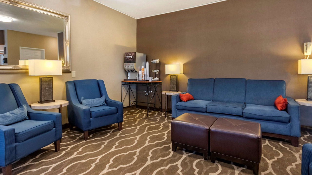 Photo of Livingroom in Great Falls