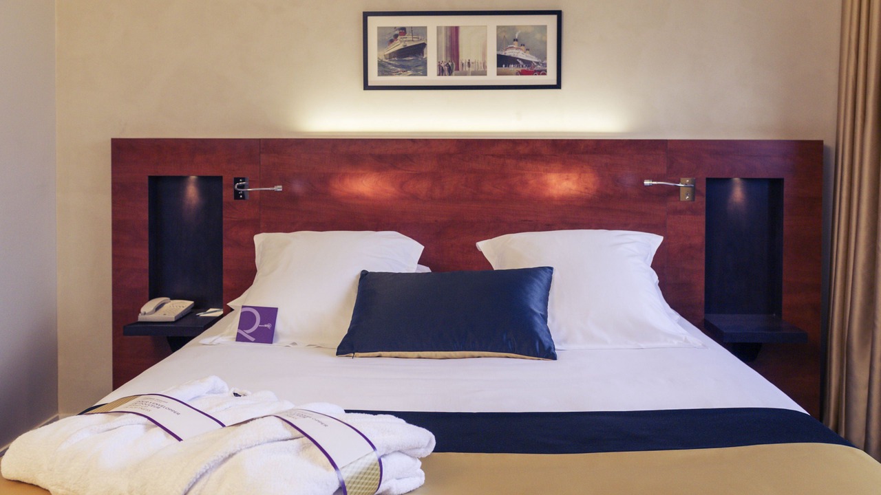 Photo of Bedroom in Maurepas