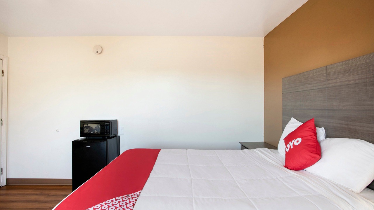 Photo of Bedroom in Carrolls