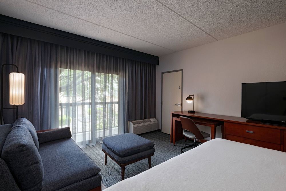 Photo of Bedroom in Medical Center District