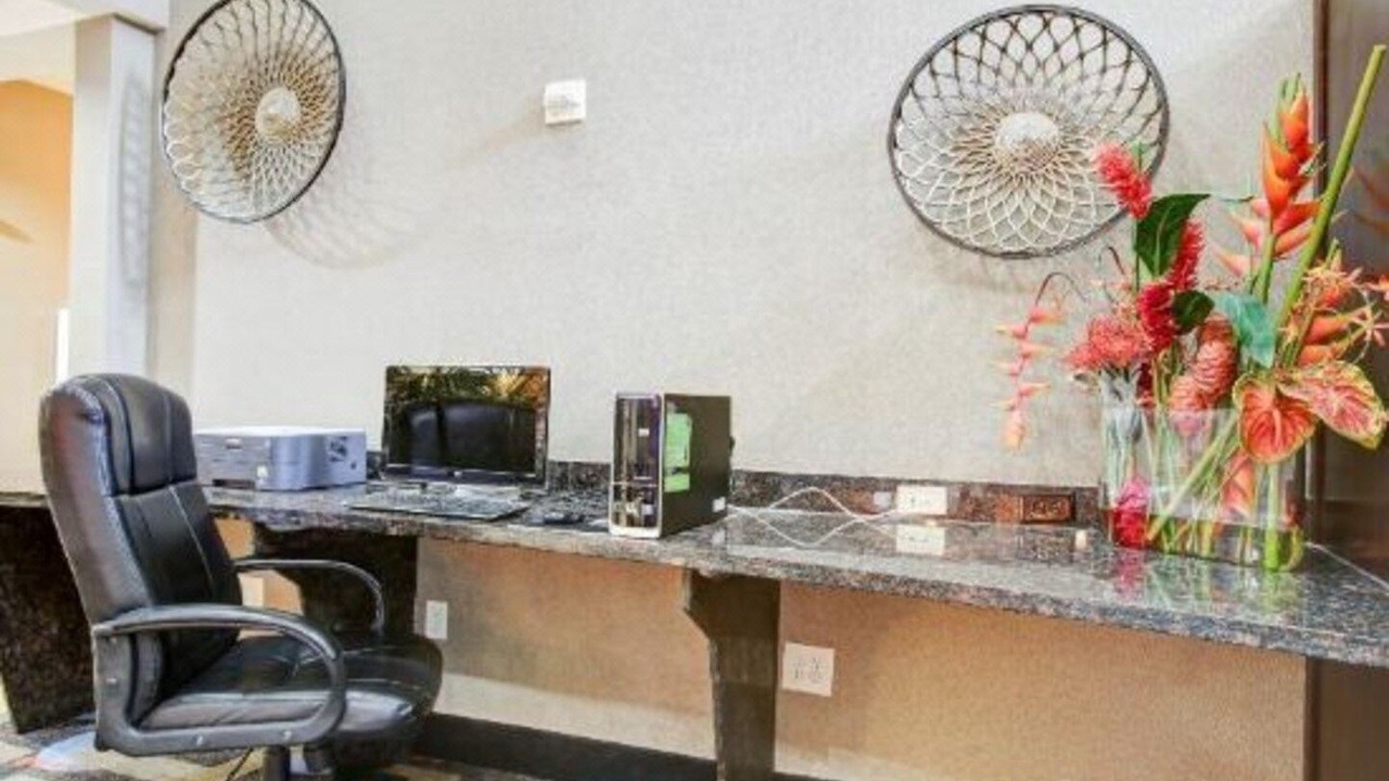 Photo of Livingroom in Bastrop