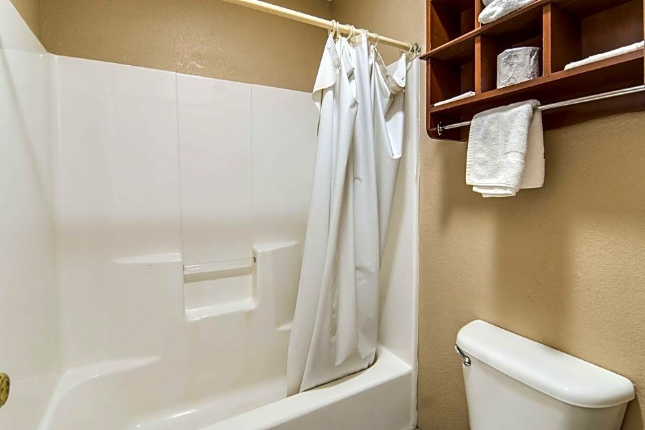Photo of Bathroom in Baird