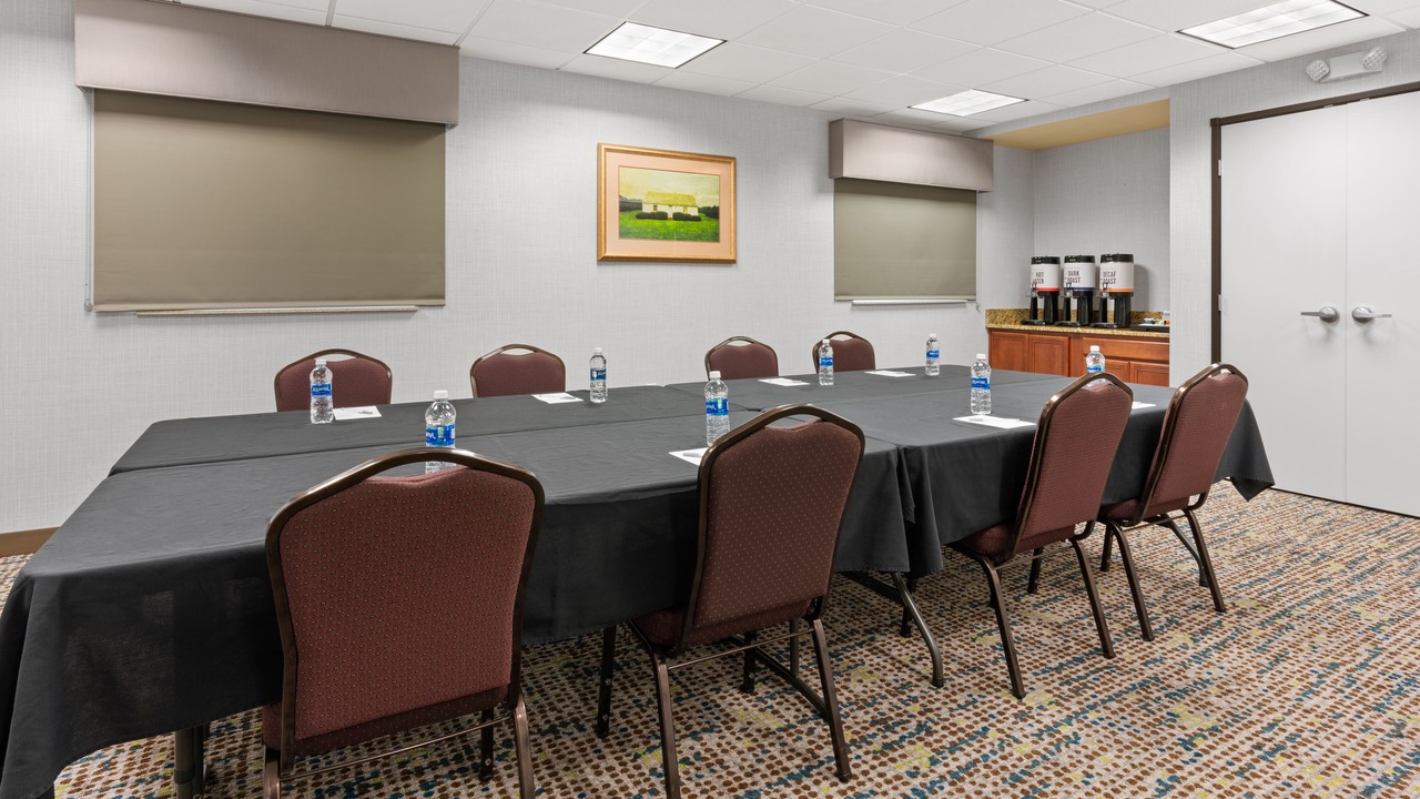 Photo of Livingroom in Burlington