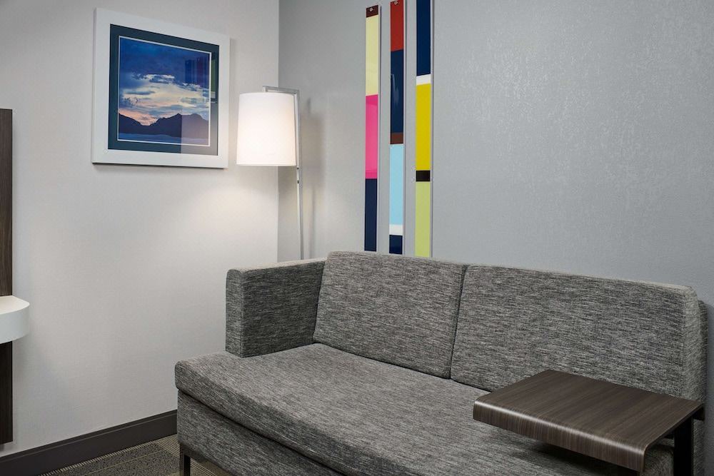 Photo of Livingroom in Alamogordo