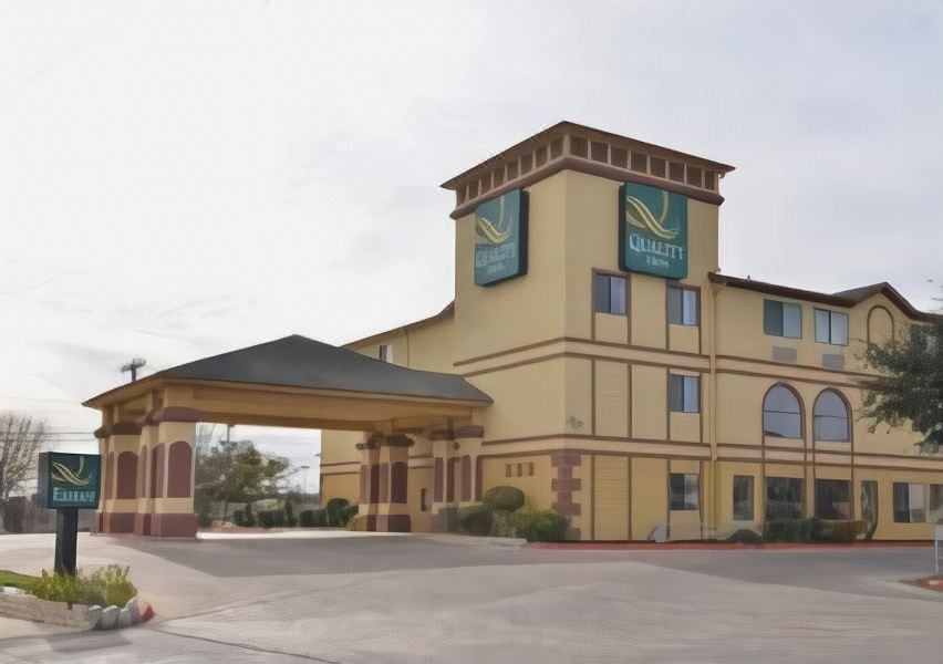 Photo of Buildings in West San Antonio