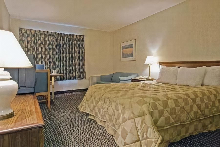 Photo of Bedroom in Simcoe