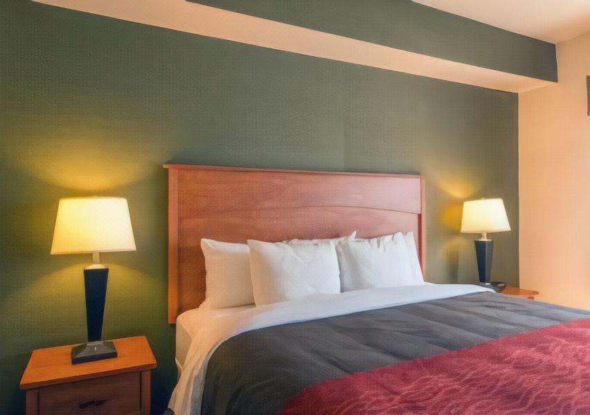 Photo of Bedroom in Salem