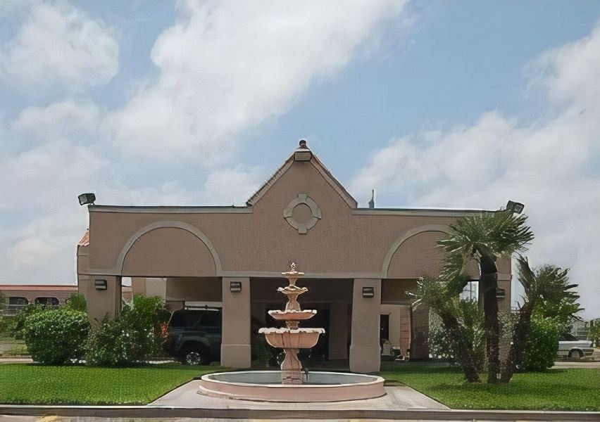 Photo of Buildings in Central City