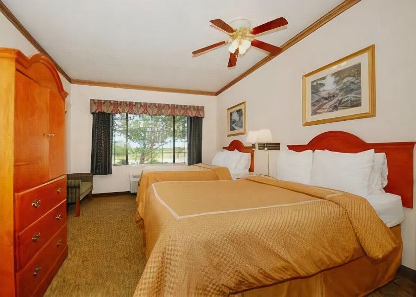 Photo of Bedroom in Rowlett