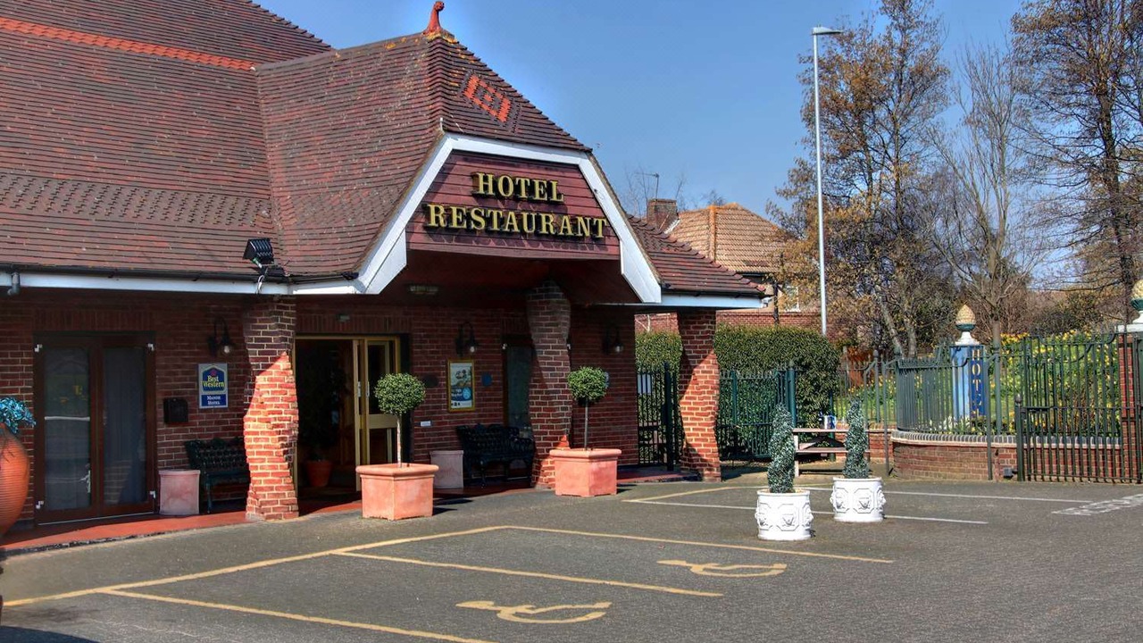 Photo of Buildings in Singlewell