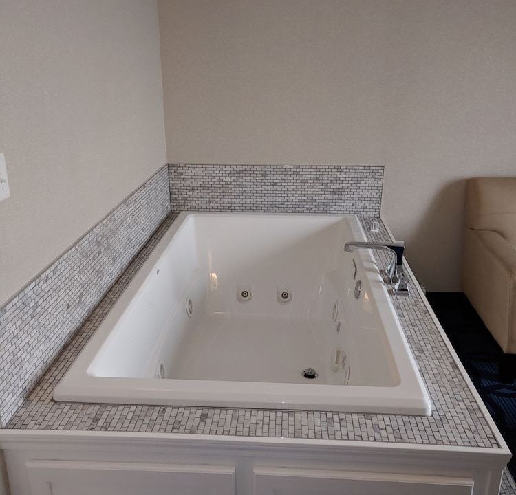 Photo of Others in Hannibal