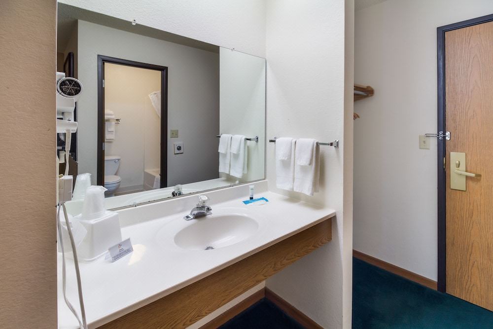 Photo of Bathroom in Alliance