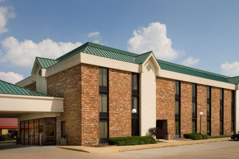 Photo of Buildings in Fenton