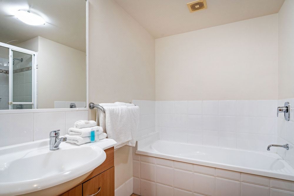 Photo of Bathroom in Mermaid Beach
