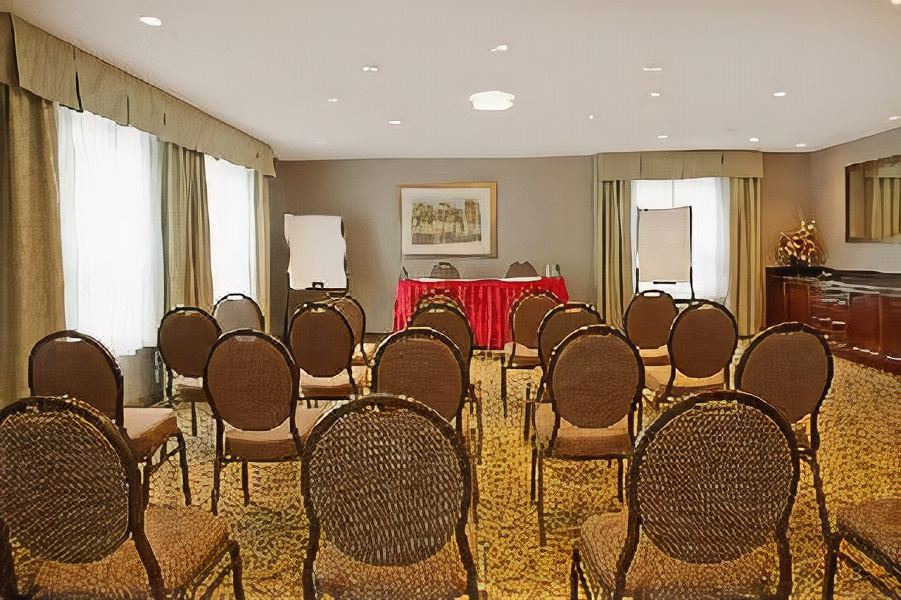 Photo of Livingroom in Durham Region