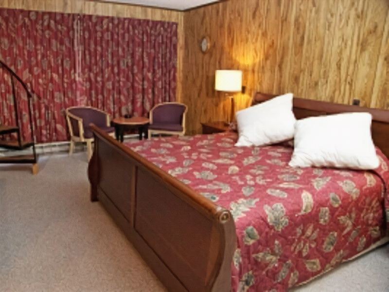 Photo of Bedroom in Stoneham